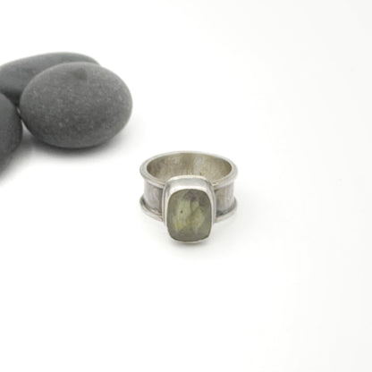 Arkadie Labradorite Ring Size 9